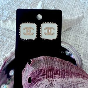 Square White and Gold Chanel Earrings